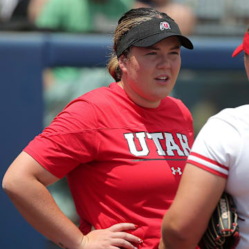 Former Oklahoma star Paige Parker is going to work for her old pitching coach at Oregon.