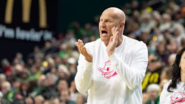 Oregon head coach Kelly Graves calls to his team as the Oregon Ducks host the Indiana Hoosiers Friday, Jan. 24, 2025, at Matthew Knight Arena in Eugene, Ore.