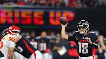 Kansas City Chiefs v Atlanta Falcons