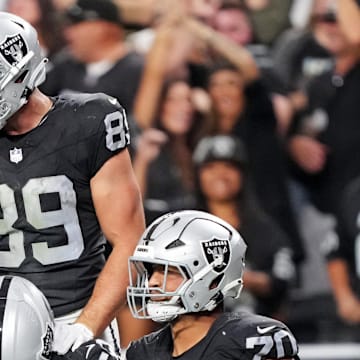 Nov 2, 2025; Paradise, Nevada, USA; Las Vegas Raiders tight end Brock Bowers (89) celebrates after a touchdown during the second half against the Jacksonville Jaguars at Allegiant Stadium. Mandatory Credit: Kirby Lee-Imagn Images