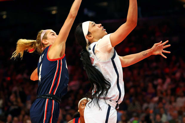 Dearica Hamby in the WNBA All-Star Skills Night.