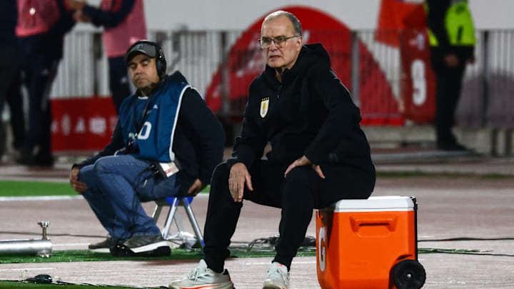 Marcelo Bielsa tiene pocos enfrentamientos con México, pero tiene un saldo positivo. Además de su vínculo por haber dirigido dos equipos en el país. Marcelo Bielsa tiene pocos enfrentamientos con México, pero tiene un saldo positivo. Además de su vínculo por haber dirigido dos equipos en el país.