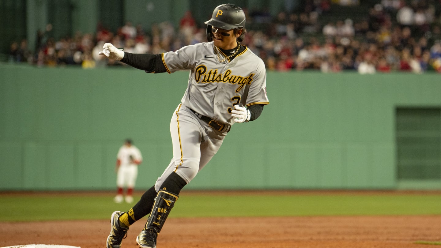 Ji Hwan Bae's First Career Home Run Leads Pirates Past Red Sox Tuesday