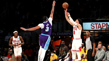 Lakers y Bulls aún podrían acordar un canje donde se encuentre Zach LaVine