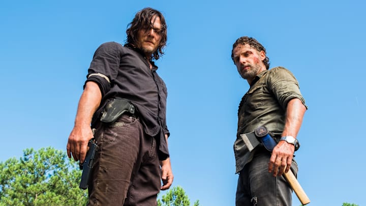 Charles Halford as Yago, Norman Reedus as Daryl Dixon, Andrew Lincoln as Rick Grimes - The Walking Dead _ Season 8, Episode 5