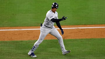 World Series - New York Yankees v Los Angeles Dodgers - Game 2