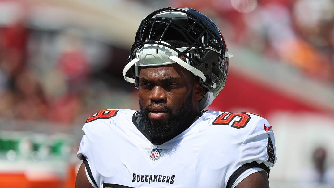 Sep 29, 2024; Tampa, Florida, USA; Tampa Bay Buccaneers linebacker Markees Watts (58) against the Philadelphia Eagles during the first half at Raymond James Stadium. Mandatory Credit: Kim Klement Neitzel-Imagn Images