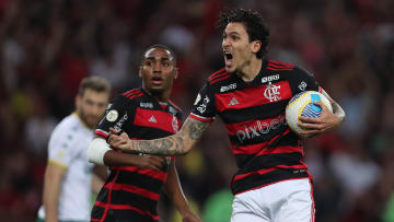 Pedro voltou ao time e chegou a sete gols no campeonato