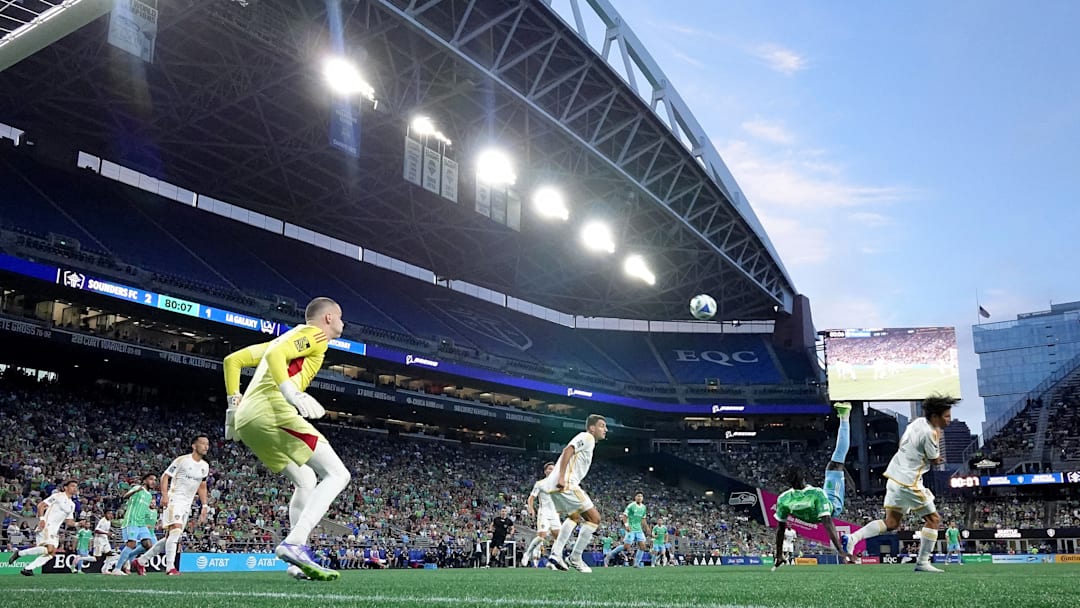 Seattle Sounders FC v LA Galaxy