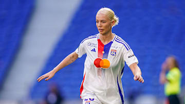 Sofie Svava - Olympique Lyonnais (F)