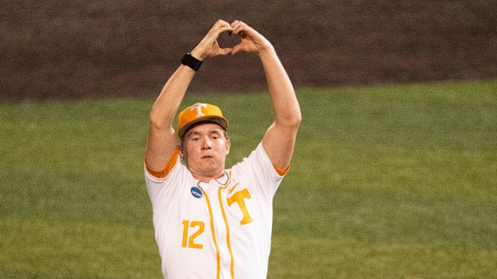 Tennessee's Liam Doyle (12) sends love to the Tennessee fans after Tennesee defeated Wake Forest at the NCAA college baseball Knoxville Regional final on June 2, 2025, in Knoxville, Tenn.