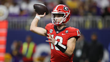Dec 3, 2022; Atlanta, GA, USA; Georgia Bulldogs quarterback Stetson Bennett (13) throws a pass against the LSU Tigers during the second half at Mercedes-Benz Stadium. Mandatory Credit: Brett Davis-Imagn Images