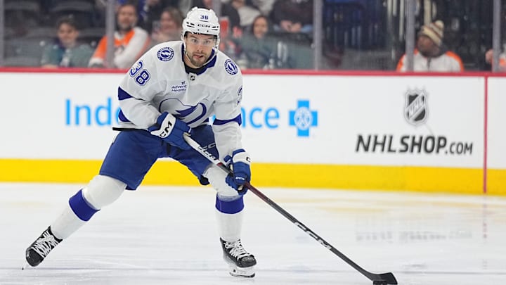 Tampa Bay Lightning v Philadelphia Flyers