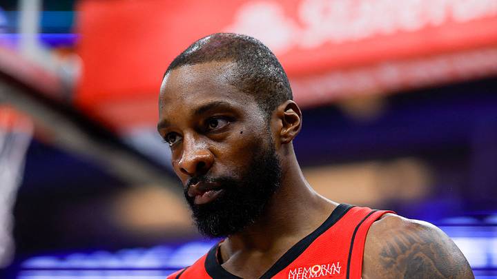 Jan 16, 2025; Sacramento, California, USA; Houston Rockets forward Jeff Green (32) reacts after a play during the second quarter against the Sacramento Kings at Golden 1 Center. Mandatory Credit: Sergio Estrada-Imagn Images