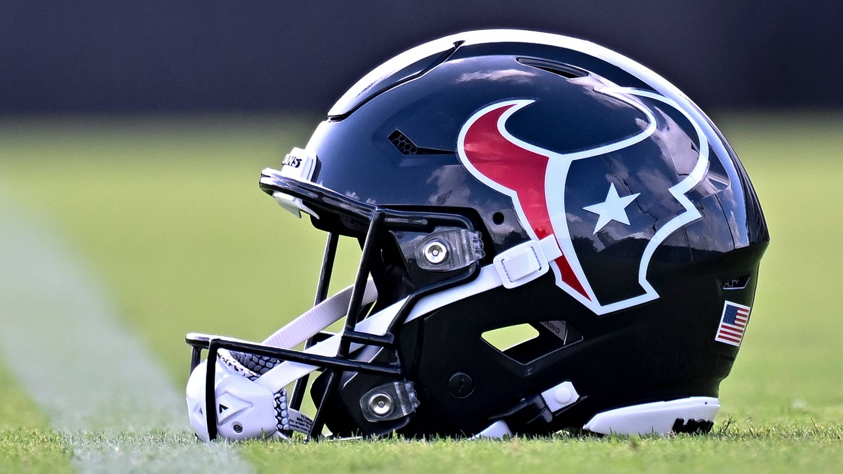 Giants Open as 10.5-Point Underdogs at Texans