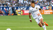 Javier Hernández marcó gol ante el LAFC