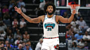 Marvin Bagley III, here a member of the Grizzlies, reacts during a game against the Mavericks.