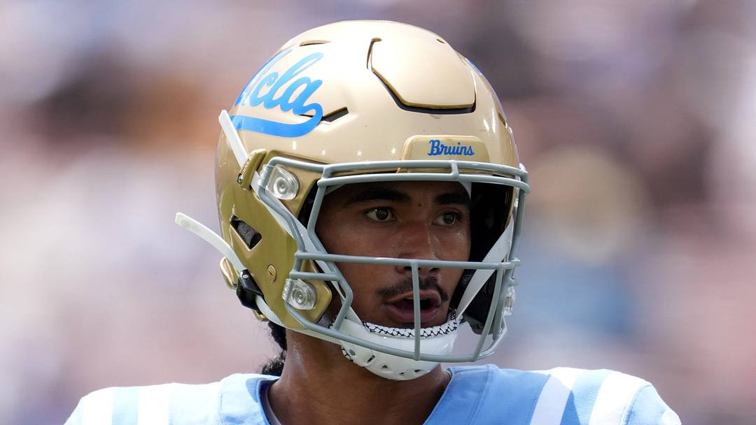May 2, 2026; Pasadena, CA, USA; UCLA Bruins quarterback Nico Iamaleava (9) throws the ball during the spring game at Rose Bowl. Mandatory Credit: Kirby Lee-Imagn Images