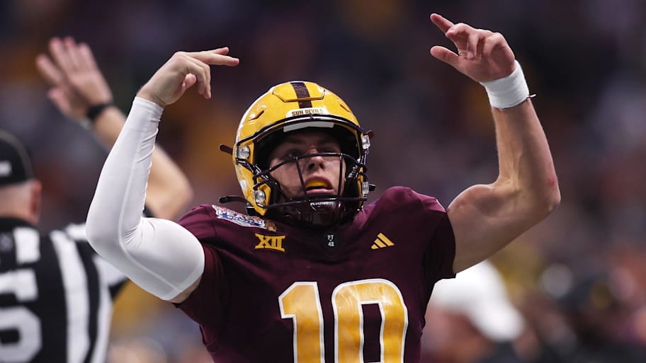 Arizona State quarterback Sam Leavitt
