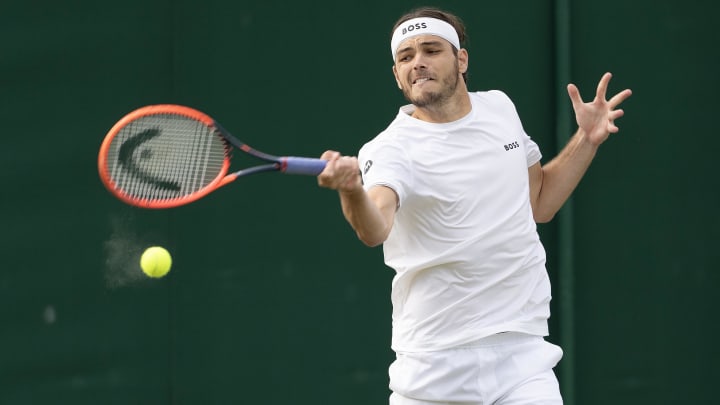 Taylor Fritz advances to the quarterfinals at Wimbledon.