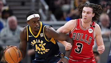 Chicago Bulls v Indiana Pacers