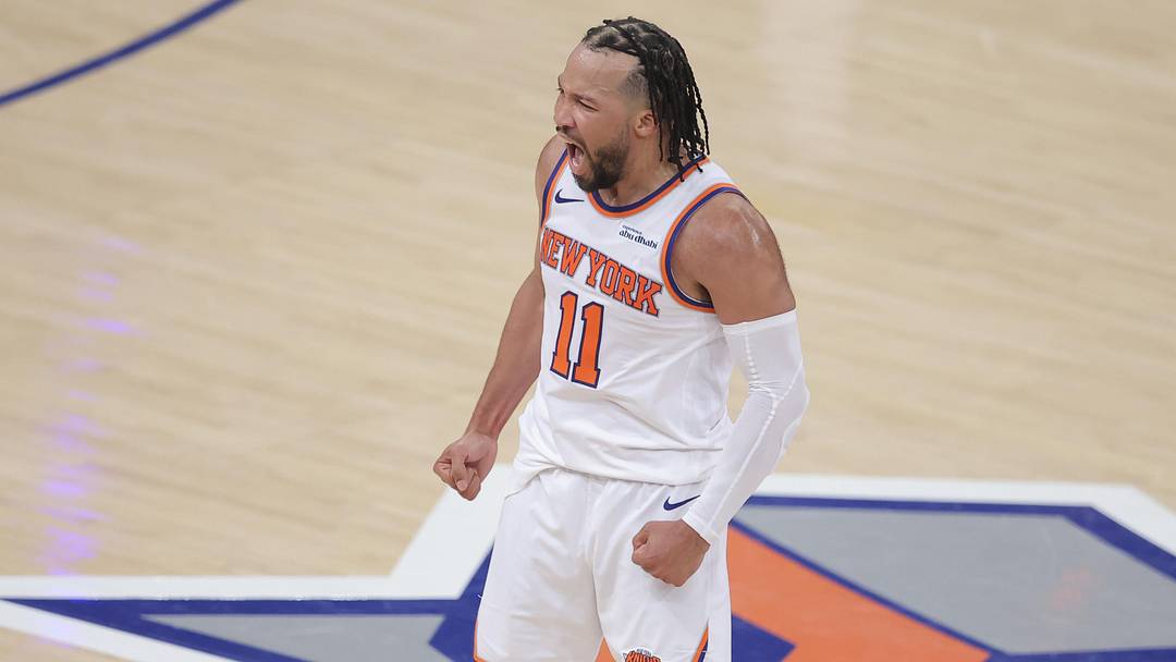Jalen Brunson dominated James Harden in Game 1 of the Eastern Conference Finals. 