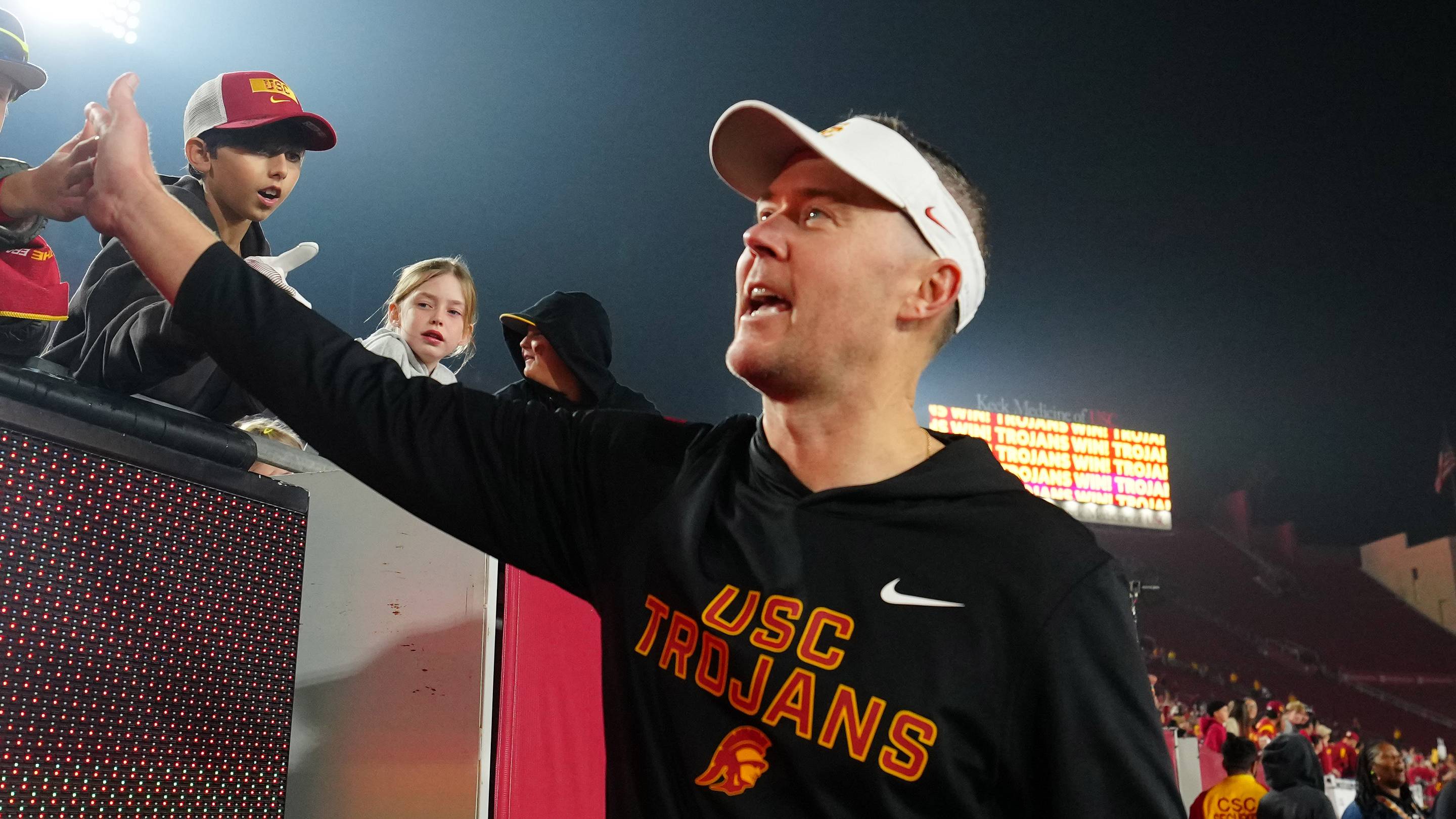 Lincoln Riley Names USC Trojans’ Big Area of Defensive Improvement
