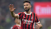 Olivier Giroud a disputé son dernier match sous le maillot de l'AC Milan ce samedi soir. 