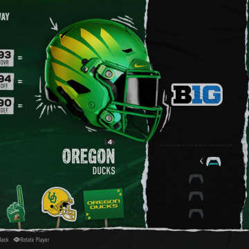 The Generation O uniforms for the Oregon Ducks have been added to EA Sports College Football 25, including the all-black Fly Era uniform.