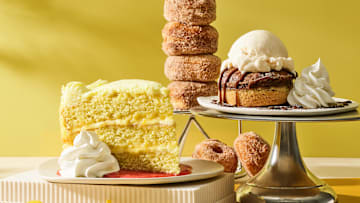 Red Robin Celebrates Dessert Day (10/14) with a $4 Monster Milkshake + Other Treats

