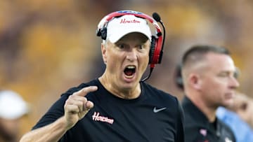 Houston Cougars head coach Willie Fritz reacts against the Arizona State Sun Devils at Mountain America Stadium. 