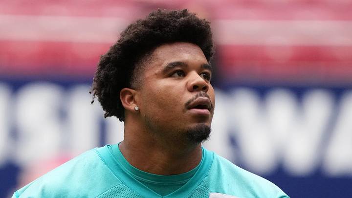 Miami Dolphins linebacker Chop Robinson