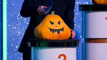 IS IT CAKE: HALLOWEEN. Is it cake? From episode 101 of IS IT CAKE: HALLOWEEN. Credit: Courtesy of Netflix/© 2025 Netflix, Inc.