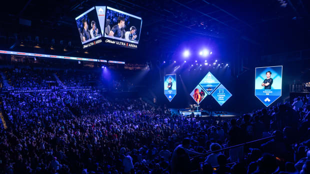 Crowd cheers for Street Fighter 6 grand finals at Evo 2023