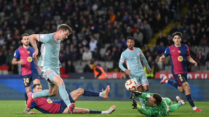 FC Barcelona and Atletico Madrid battled to a 4-4 draw in the 1st leg of the Copa del Rey last week.