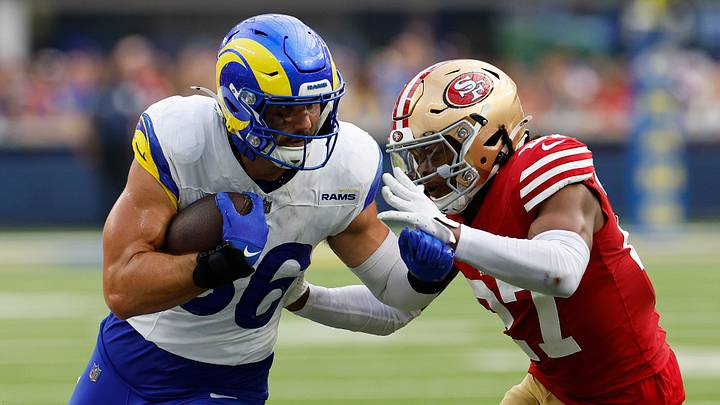 San Francisco 49ers safety Ji'Ayir Brown (R) and Los Angeles Rams tight end Colby Parkinson (L)