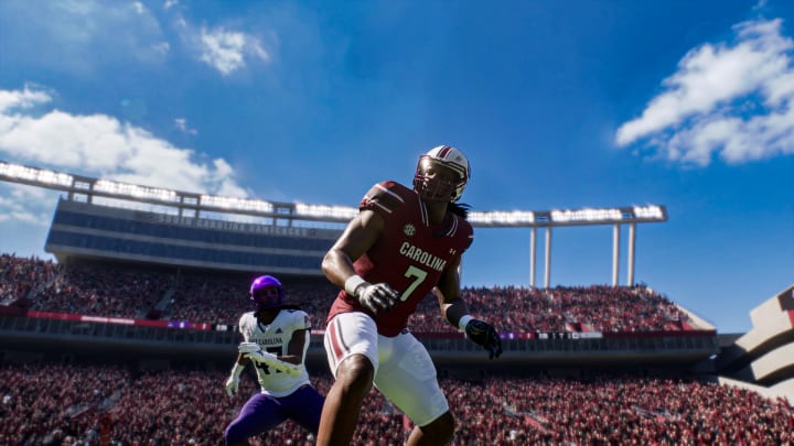 legendary 87 overall Jadeveon Clowney card in EA Sports College Football 25