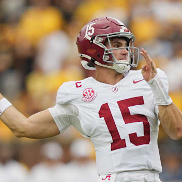 Ty Simpson was phenomenal on a crucial late drive for Alabama in a 27–24 win at Missouri.