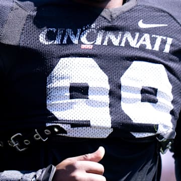 Cincinnati Bearcats defensive end Rob Jackson (99) runs during the Cincinnati Bearcats football spring practice at Nippert Stadium on Saturday, April 12, 2025.