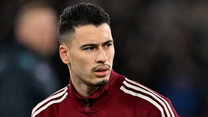 Gabriel Martinelli a commis un geste déplacé hier soir. Gabriel Martinelli a commis un geste déplacé hier soir.