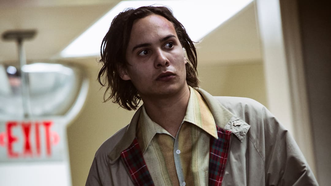 Frank Dillane as Nick - Fear The Walking Dead _ Season 1, Episode 1 - Photo Credit: Justin Lubin/AMC