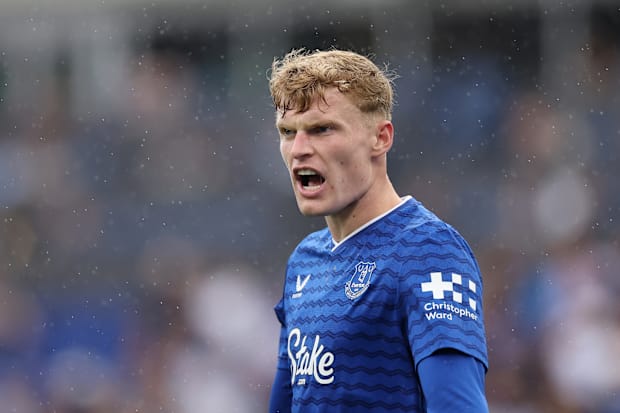 จาร์ราด แบรนท์เวต กองหลังเอฟเวอร์ตัน จาร์ราด แบรนท์เวต กองหลังเอฟเวอร์ตัน