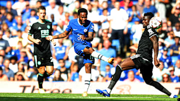 Chelsea FC v Leicester City - Premier League