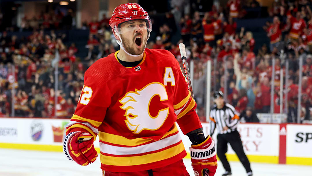 Calgary Flames, Mackenzie Weegar