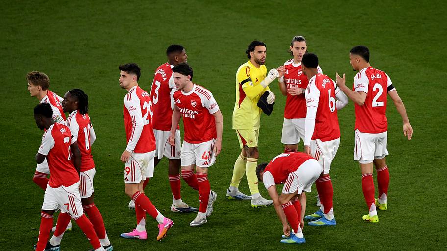 Arsenal players gathering.