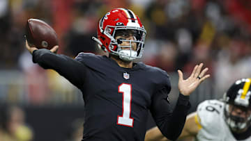 Atlanta Falcons quarterback Marcus Mariota 