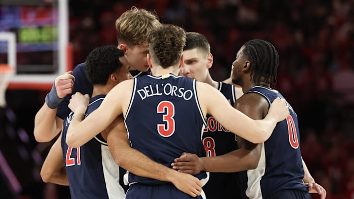 Arizona Wildcats guard Anthony Dell'orso (3) 