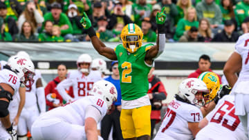 Oct 21, 2023; Eugene, Oregon, USA; Oregon Ducks linebacker Jeffrey Bassa (2) calls defensive signals during the first quarter against the Washington State Cougars at Autzen Stadium. Mandatory Credit: Craig Strobeck-USA TODAY Sports