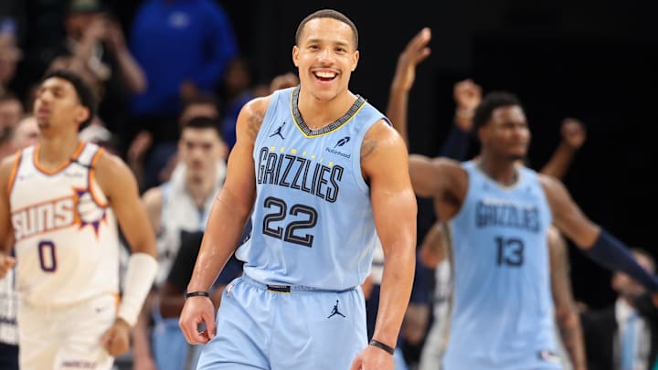 Phoenix Suns v Memphis Grizzlies