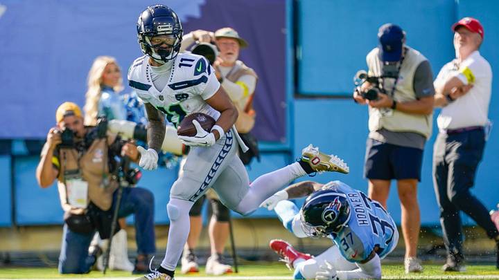 Seahawks star Jaxon Smith-Njigba shatters more records vs. Titans